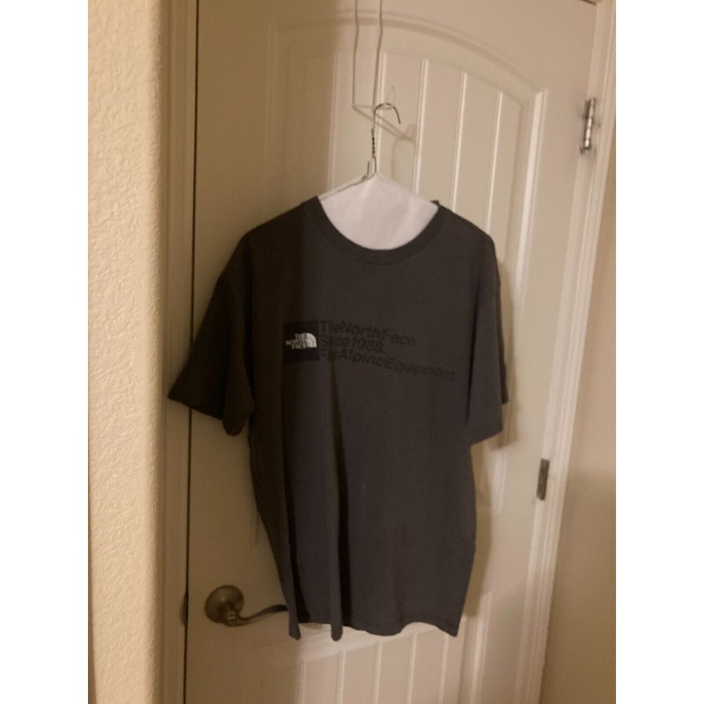 The North Face Logo T Shirt Men's Large Dark Gray Cotton Blend Gorpcore Casual